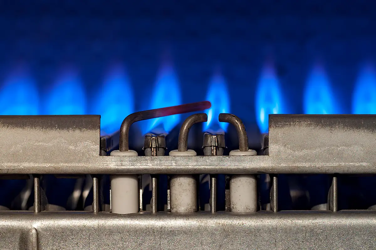 Reemplazo de Válvula de Control de Gas en Colton, CA